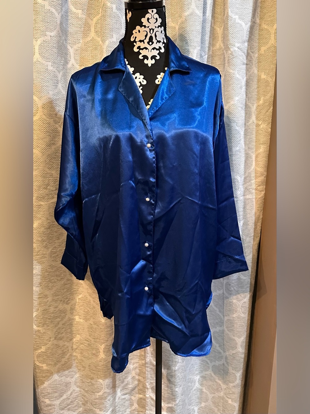 VTG Victoria's Secret Gold Label Satin Royal Blue nightshirt sz P/S